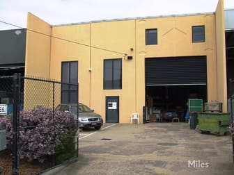 21 Pelmet Crescent Thomastown VIC 3074 - Image 2