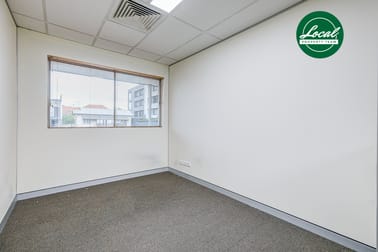 1-C/468 Kingsford Smith Dr Hamilton QLD 4007 - Image 3