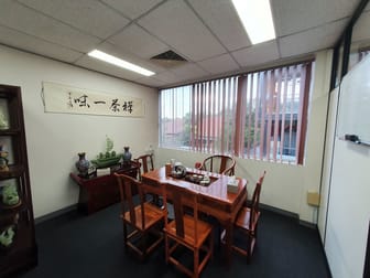 Unit 4/30-32 Ellingworth Pde Box Hill VIC 3128 - Image 3