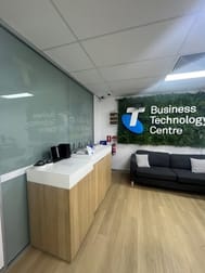 Unit 1/3 Westmoreland Boulevard Springwood QLD 4127 - Image 1