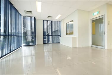 2/7 Luso Drive Unanderra NSW 2526 - Image 3