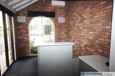 5/50 Station Street Cranbourne VIC 3977 - Image 2
