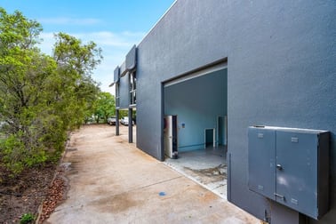 1/74 Secam Street Mansfield QLD 4122 - Image 2