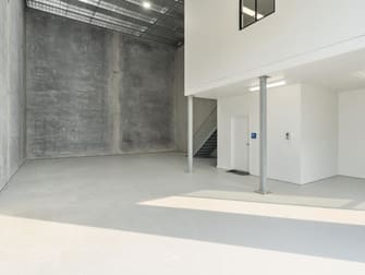 Click to view all images Warwick Farm NSW 2170 - Image 2