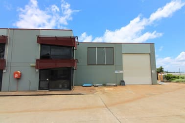 1/2 Civil Court Harlaxton QLD 4350 - Image 2