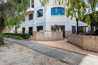4/16 Moreau Mews Applecross WA 6153 - Image 1
