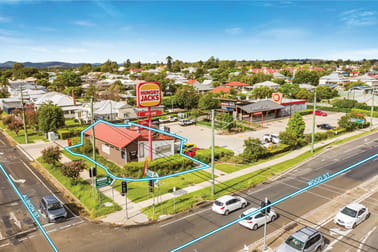 1/20 Wood Street Warwick QLD 4370 - Image 2