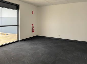 5/65-68 Eucumbene Drive Ravenhall VIC 3023 - Image 3