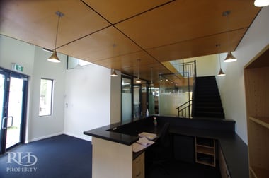 1/85 The Promenade Mount Pleasant WA 6153 - Image 2