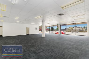 1/153-155 Charters Towers Road Hyde Park QLD 4812 - Image 2