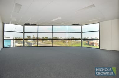 11B Whitfield Boulevard Cranbourne West VIC 3977 - Image 3