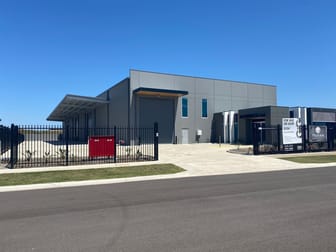 90 Sette Circuit Pakenham VIC 3810 - Image 1