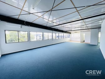 22 Ereton Drive Arundel QLD 4214 - Image 2