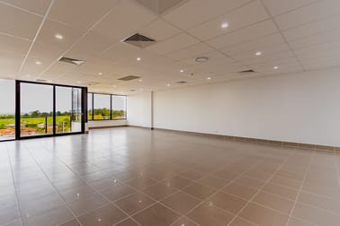 4.01/2-8 Brookhollow Avenue Norwest NSW 2153 - Image 3