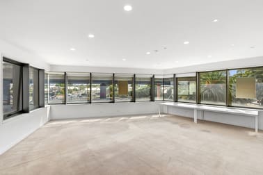 2b/2-4 Mercer Street Geelong VIC 3220 - Image 2