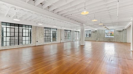 2/104 Commonwealth St Surry Hills NSW 2010 - Image 1