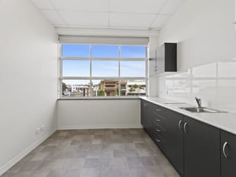 Level 1 Unit 5/8 Archer Street Rockhampton City QLD 4700 - Image 3