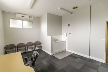 18d/121 Lawes Street East Maitland NSW 2323 - Image 2