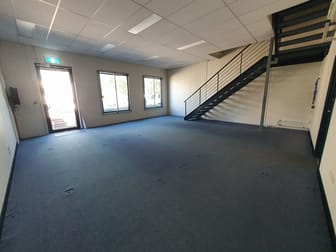 2/6 Garden Road Clayton VIC 3168 - Image 3