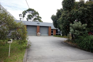 2/15 Michellan Court Bayswater VIC 3153 - Image 3