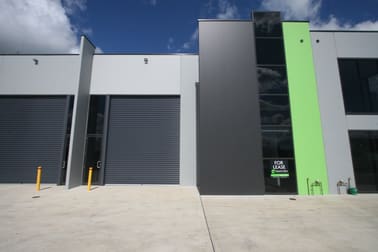 2/21 Southeast Boulevard Pakenham VIC 3810 - Image 1