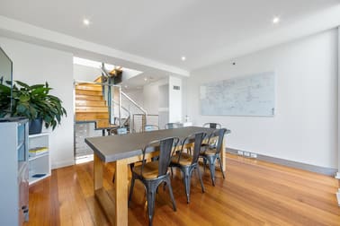1/21 Wellington Street St Kilda VIC 3182 - Image 2