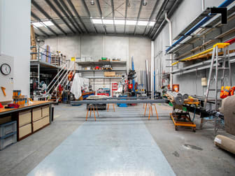 18 Rocklea Drive Port Melbourne VIC 3207 - Image 2