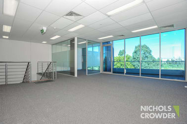 8/10 Lakewood Boulevard Carrum Downs VIC 3201 - Image 3