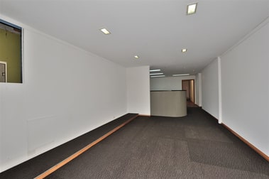 8/2 Smeaton Way Rockingham WA 6168 - Image 2
