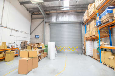 2/4 Packard Ave Castle Hill NSW 2154 - Image 1