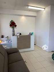 62 Spring Square Hallam VIC 3803 - Image 2