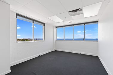301/182 Bay Terrace Wynnum QLD 4178 - Image 1