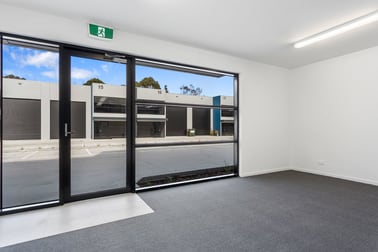 4/1921 Frankston Flinders Road Hastings VIC 3915 - Image 2