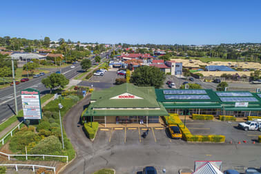 1 & 2/837 Ruthven Street Kearneys Spring QLD 4350 - Image 2