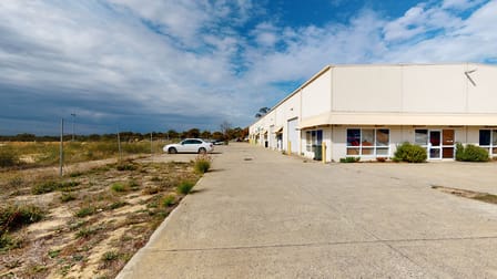 3/235 Barrington Street Bibra Lake WA 6163 - Image 2