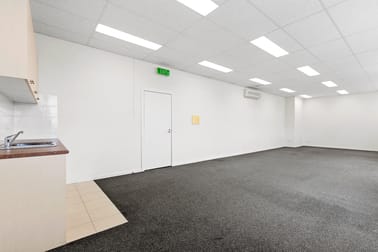 1/545 Warrigal Road Ashwood VIC 3147 - Image 2