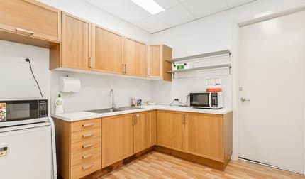 31/180 Fairbairn Road Sunshine West VIC 3020 - Image 2
