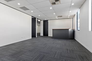 2/108-112 Johnston Street Collingwood VIC 3066 - Image 2