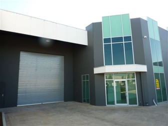 70 Rebecca Drive Ravenhall VIC 3023 - Image 2