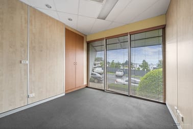 Suite 1/13 Kitchener Street East Toowoomba QLD 4350 - Image 3