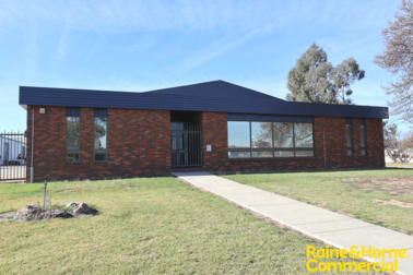 11 Lawson Street Wagga Wagga NSW 2650 - Image 1