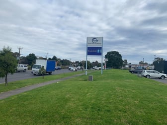 270 CANTERBURY ROAD Bayswater VIC 3153 - Image 2