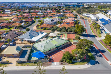 14 Rothesay Heights Mindarie WA 6030 - Image 2