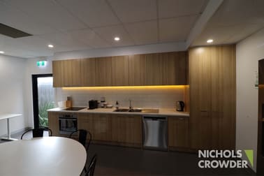 9/26-28 Carbine Way Mornington VIC 3931 - Image 2