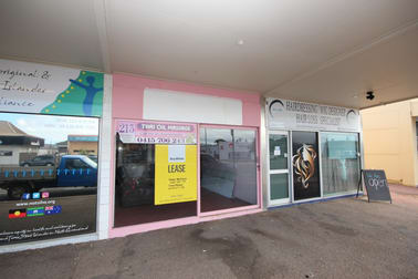 Shop B/213-215 Charters Towers Road Hyde Park QLD 4812 - Image 1