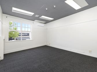 Click to view all images 1F/72 Main Street Mornington VIC 3931 - Image 3
