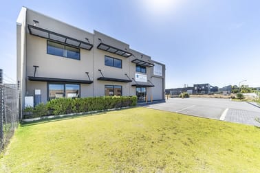 7 Rowe Street Malaga WA 6090 - Image 1