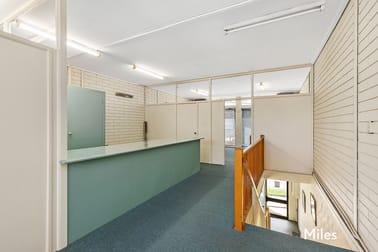 76 Lower Heidelberg Road Ivanhoe VIC 3079 - Image 3