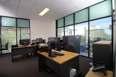 4/91 West Burleigh Road Burleigh Heads QLD 4220 - Image 2