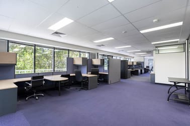 26 & 27/5-7 Inglewood Place Norwest NSW 2153 - Image 3